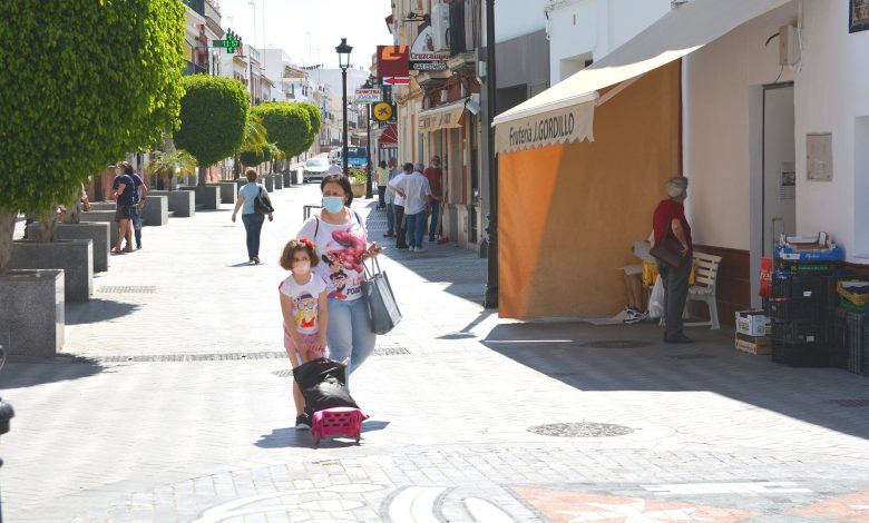 Photo of El Ayuntamiento de Tomares pone en marcha una campaña de apoyo al comercio y hostelería local