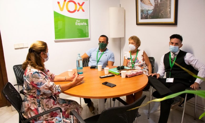 Photo of VOX reclama a Jesús Aguirre que actúe para acabar con los graves problemas causados por la emanación de gases tóxicos en Coria del Río