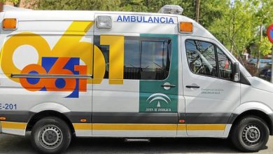 Photo of Un fallecido en una colisión frontal entre un autobús y un turismo en Sanlúcar la Mayor