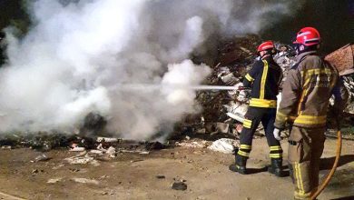 Photo of Los bomberos del Aljarafe claman por los numerosos incendios del punto limpio de Camas