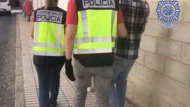 Photo of La Policía Nacional detiene a un varón acusado de agredir sexualmente a una joven en Coria del río
