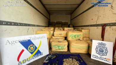 Photo of Intervenida una ‘narcolancha’ con 3.600 kilos de hachís en una operación antidroga en el rio Guadalquivir